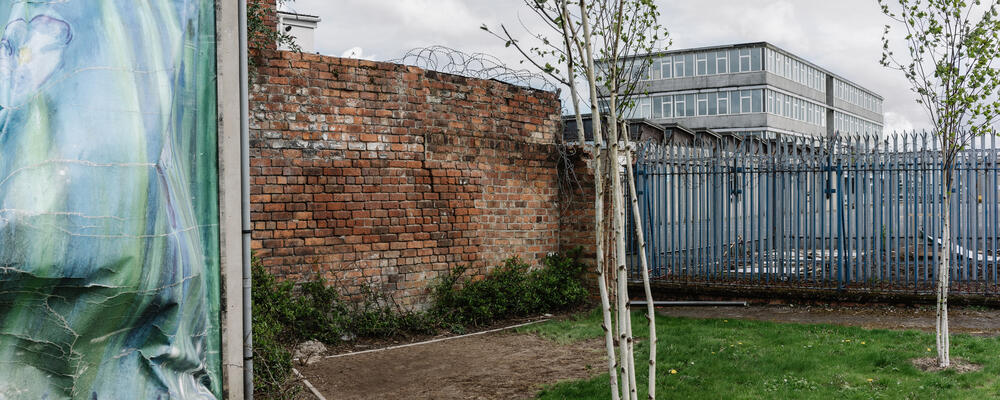 Image from page “Defensive Architecture” (Photo: Ricardo Alves Ferreira Nunes)