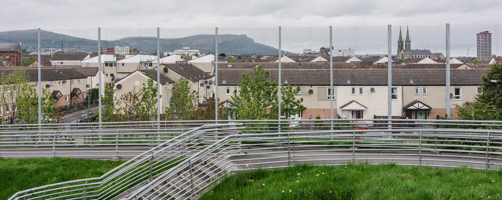 Image from page “Defensive Architecture” (Photo: Ricardo Alves Ferreira Nunes)