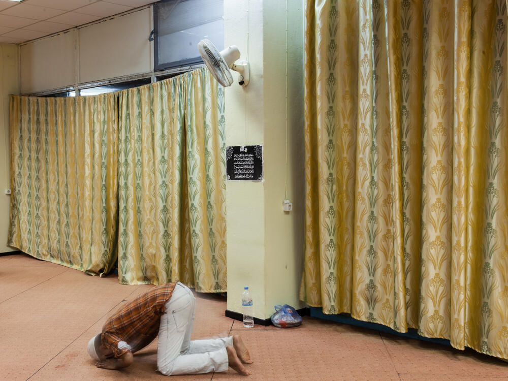 Image from page “Informal Mosques” (Photo: Ricardo Alves Ferreira Nunes)