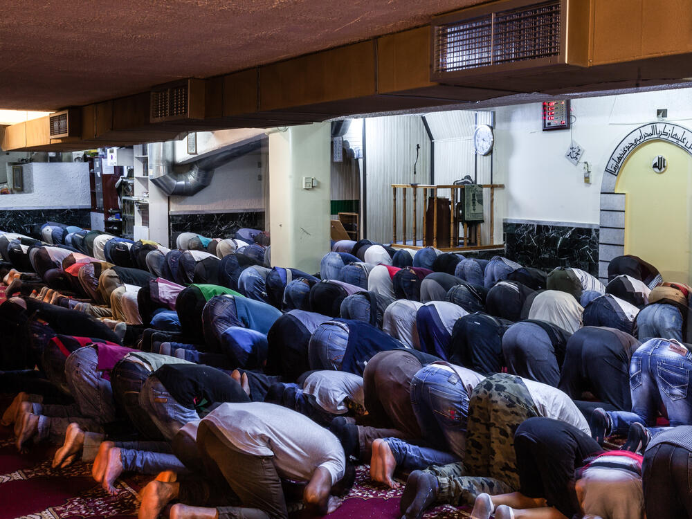 Image from page “Informal Mosques” (Photo: Ricardo Alves Ferreira Nunes)