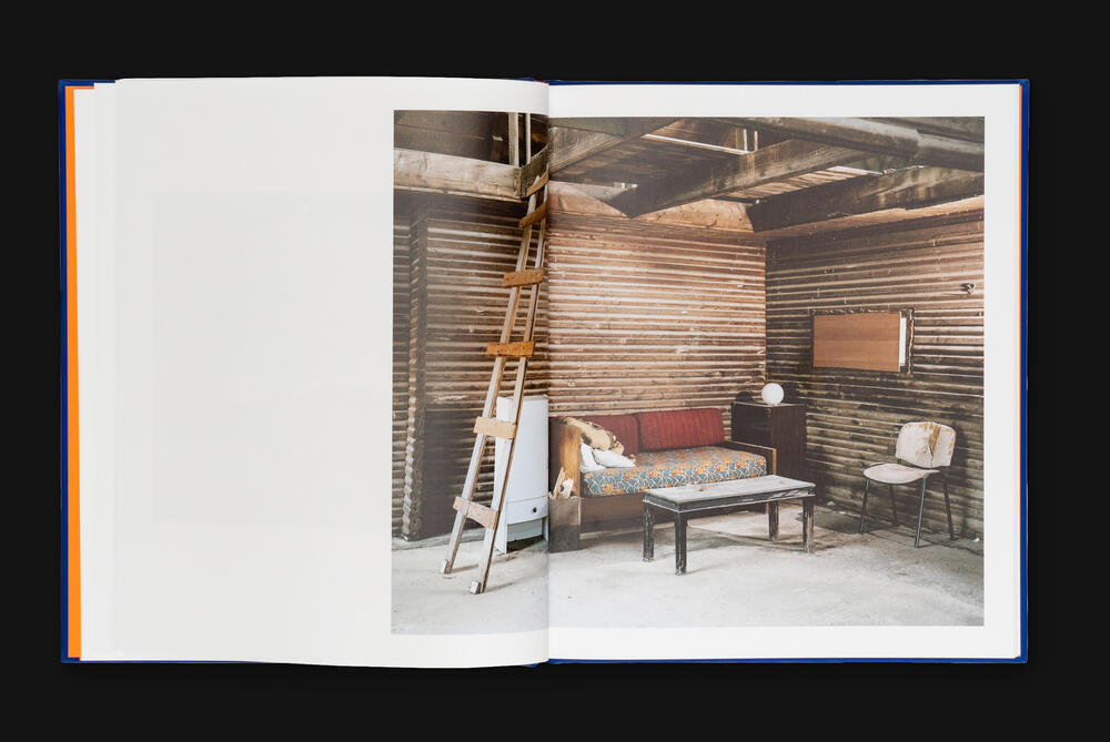 Image from page “The Hunter, the Woman & the Hut” (Photo: Ricardo Alves Ferreira Nunes)